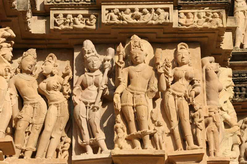 Khajuraho - Tänzerinnen
